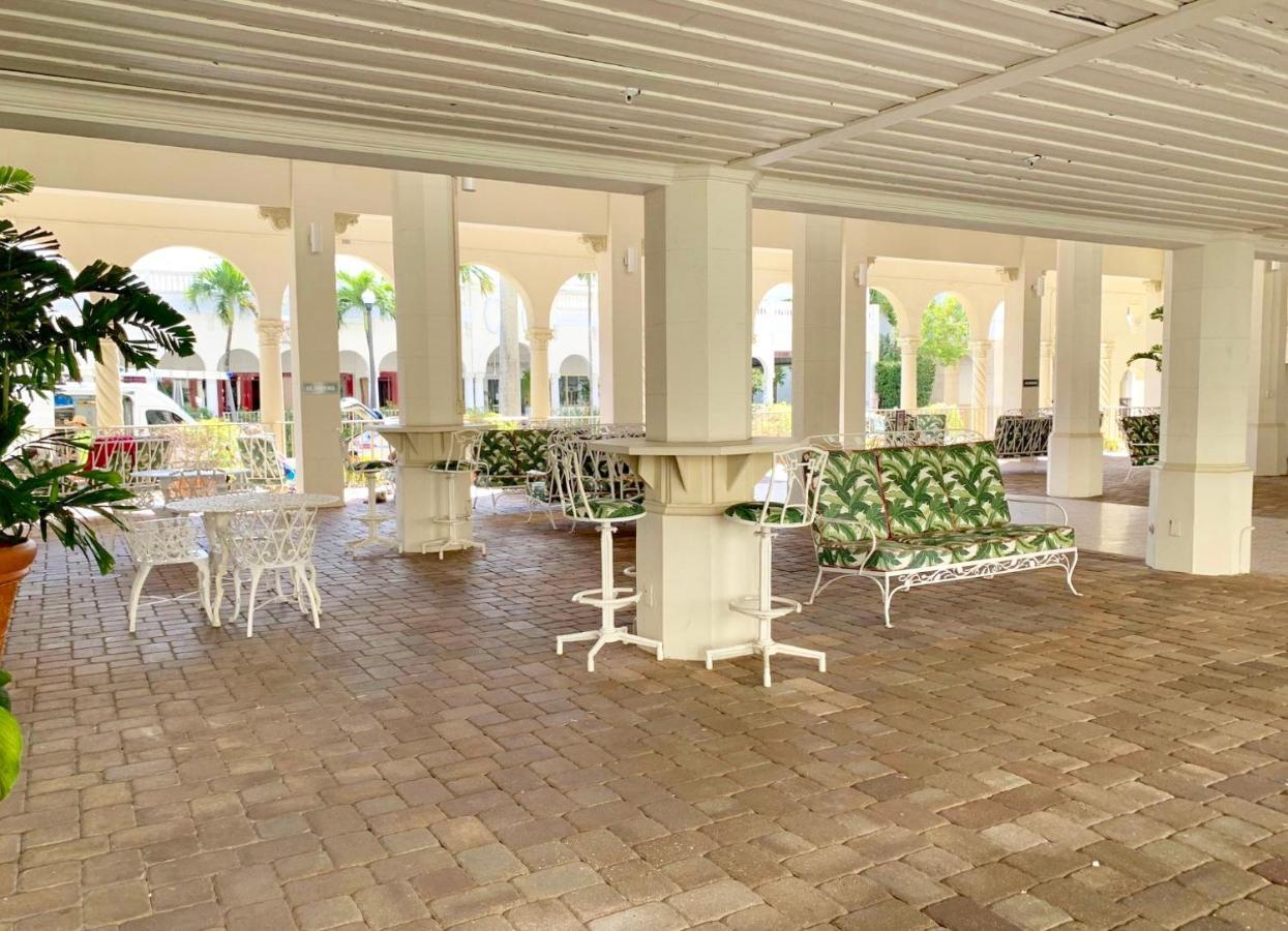 Cozy Studio In The Heart Of The Palm Beach Island Exterior foto